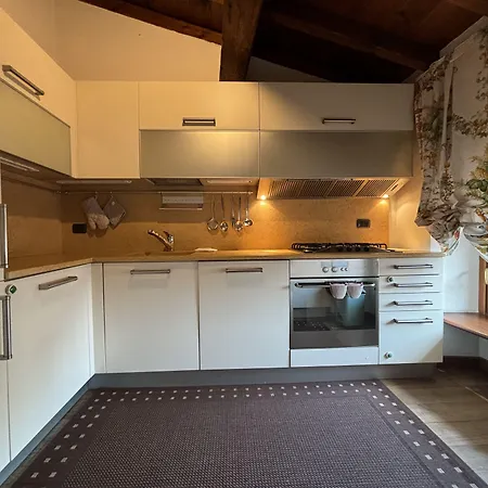 Piazza Erbe Lejlighed *