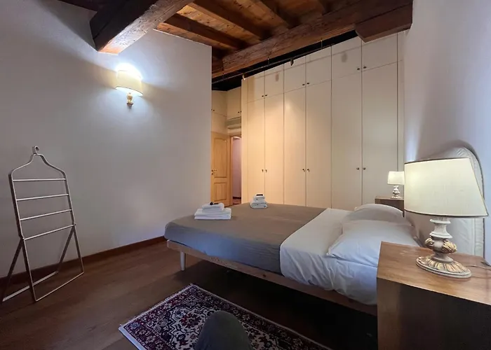 Apartament Piazza Erbe Werona