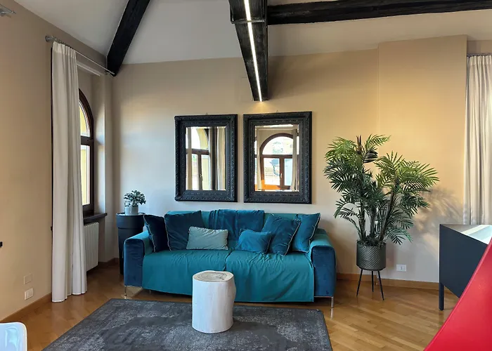 Piazza Erbe Apartament *