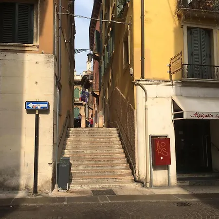 Piazza Erbe *