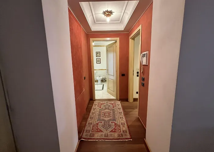 Piazza Erbe Апартаменты Верона