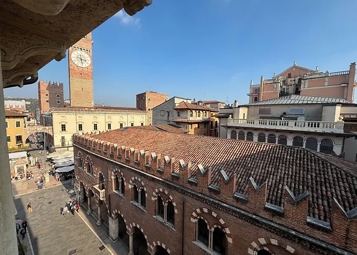 Апартаменты Piazza Erbe Верона