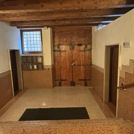 Piazza Erbe Apartment Verona