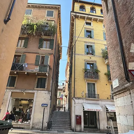 Apartment Piazza Erbe *