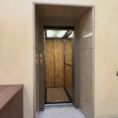 Piazza Erbe Apartment